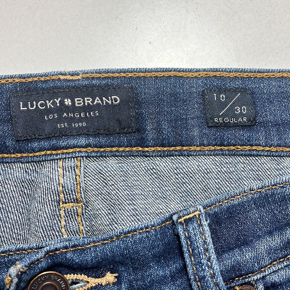 Lucky Brand Los Angeles Women’s MidRise Sweet Bootcut Jean 10/30 Regular Blue